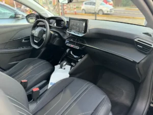 PEUGEOT 208 FELINE A/T - Imagen 12