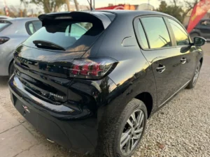 PEUGEOT 208 FELINE A/T - Imagen 6