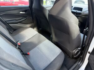 CHEVROLET ONIX 1.2 MT LT GRIS - Imagen 12