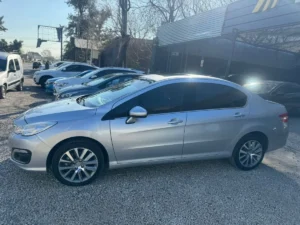 PEUGEOT 408 FELINE THP TIPTRONIC MODELO 2018 - Imagen 6