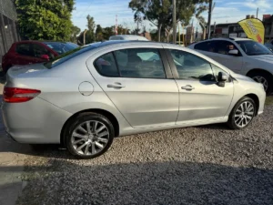 PEUGEOT 408 ALLURE PACK THP TIPTRONIC MODELO 2019 - Imagen 5