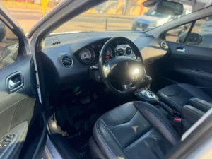 PEUGEOT 408 FELINE THP TIPTRONIC MODELO 2018 - Imagen 14