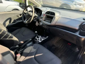 HONDA FIT 1.4 LX MT - Imagen 11