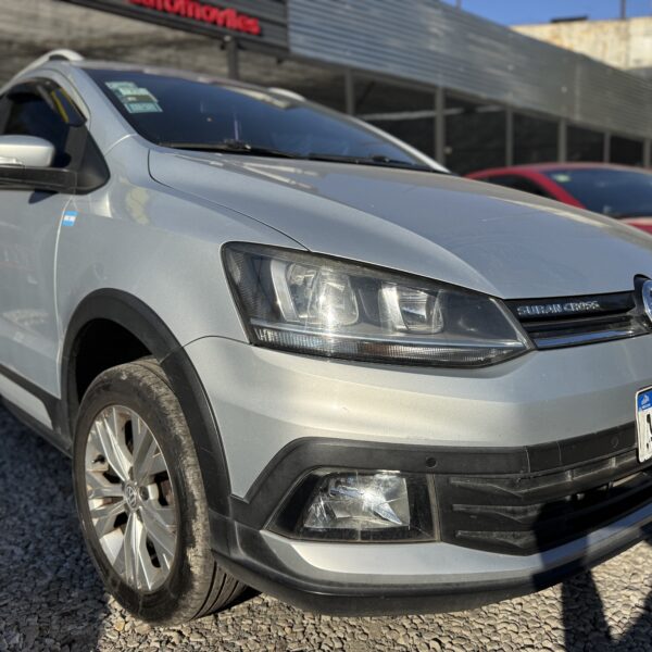 SURAN 1,6 16V 5D CROSS 026