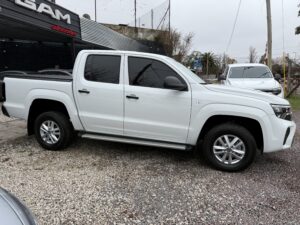 AMAROK TRENDLINE TDI MT 4X2 G2 - Imagen 9