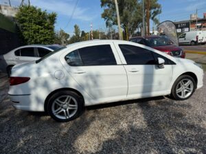 408 ALLURE 2.0N NAV 143cv - Imagen 2