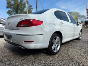 408 ALLURE 2.0N NAV 143cv - Imagen 6