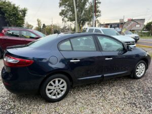 FLUENCE 2.0 16V LUXE RLINK CUIR C/GNC - Imagen 11