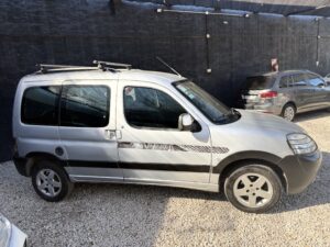PEUGEOT PARTNER PATAGONICA HDI 1.6 VTC PLUS - Imagen 4