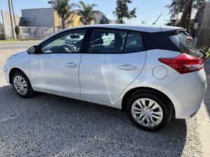 TOYOTA YARIS XS 1.5 6M/T MODELO 2022 - Imagen 4