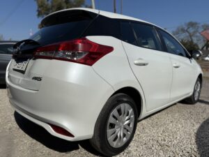 TOYOTA YARIS XS 1.5 6M/T MODELO 2022 - Imagen 7