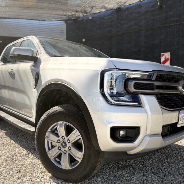 Ford Ranger DC XLS 3.0L V6 4x4 10AT D