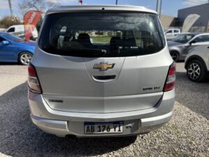 CHEVROLET SPIN 1.3 D 7P LTZ M/T MODELO 2017 - Imagen 6
