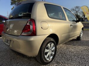 RENAULT	CLIO MIO 3P CONFORT MODELO	2015 - Imagen 12