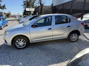 Renault Logan 1.6 16v Life - Imagen 4