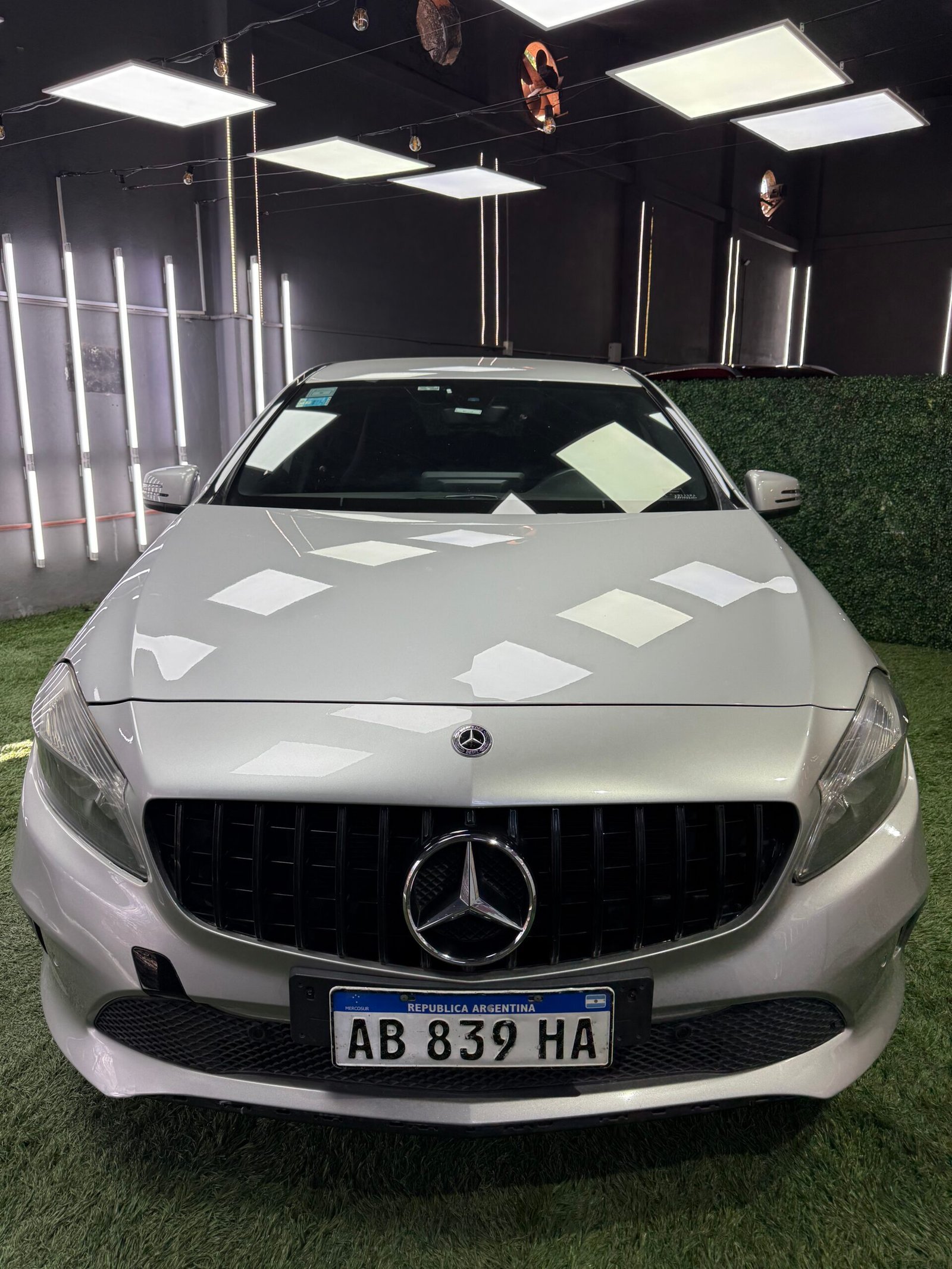 MERCEDES BENZ A 200 BLUE EFFICIENCY URBAN AT MODELO 2017 - Imagen 3