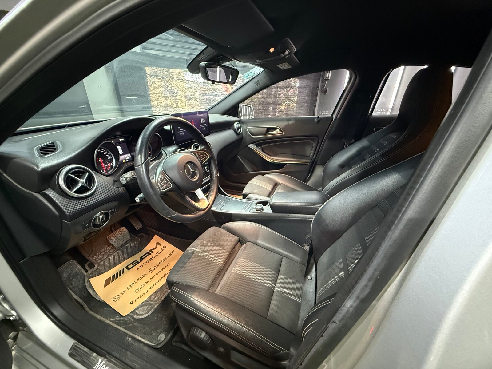 MERCEDES BENZ A 200 BLUE EFFICIENCY URBAN AT MODELO 2017 - Imagen 10