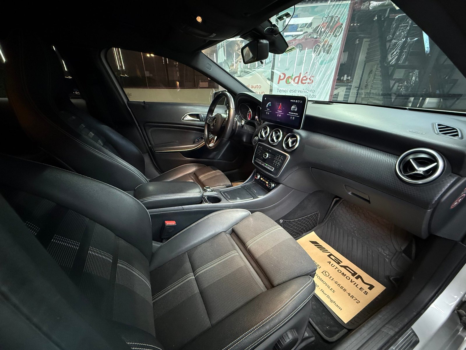 MERCEDES BENZ A 200 BLUE EFFICIENCY URBAN AT MODELO 2017 - Imagen 11