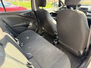 FIAT	CRONOS LIKE 1,3 GRIS MODELO 2023 - Imagen 12