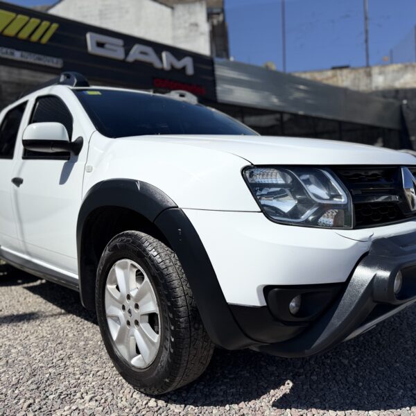 RENAULT	DUSTER OROCH OUTSIDER 1.6 MODELO 2019