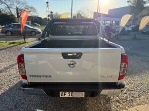 NISSAN	FRONTIER CD LE 2.3 D 4X4 AT MODELO 2022 - Imagen 5