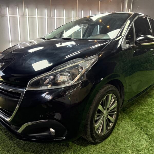 PEUGEOT 208 FELINE 1.6 AÑO 2017