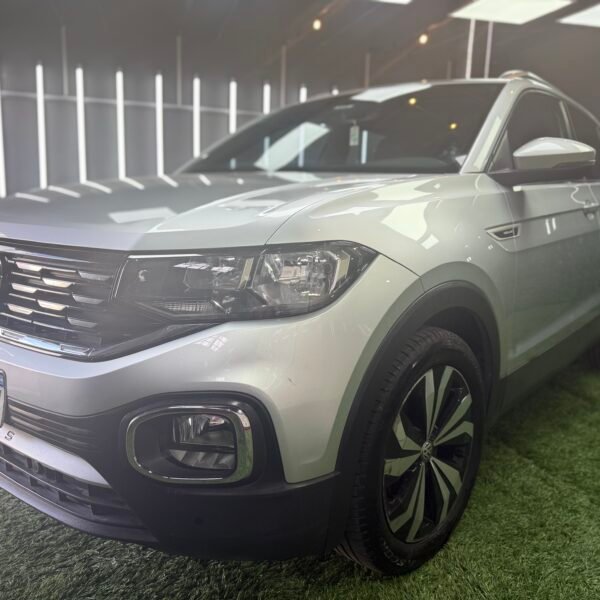 VOLKSWAGEN	T-CROSS HIGHLINE 1.6 MSI 110CV AT AÑO 2021