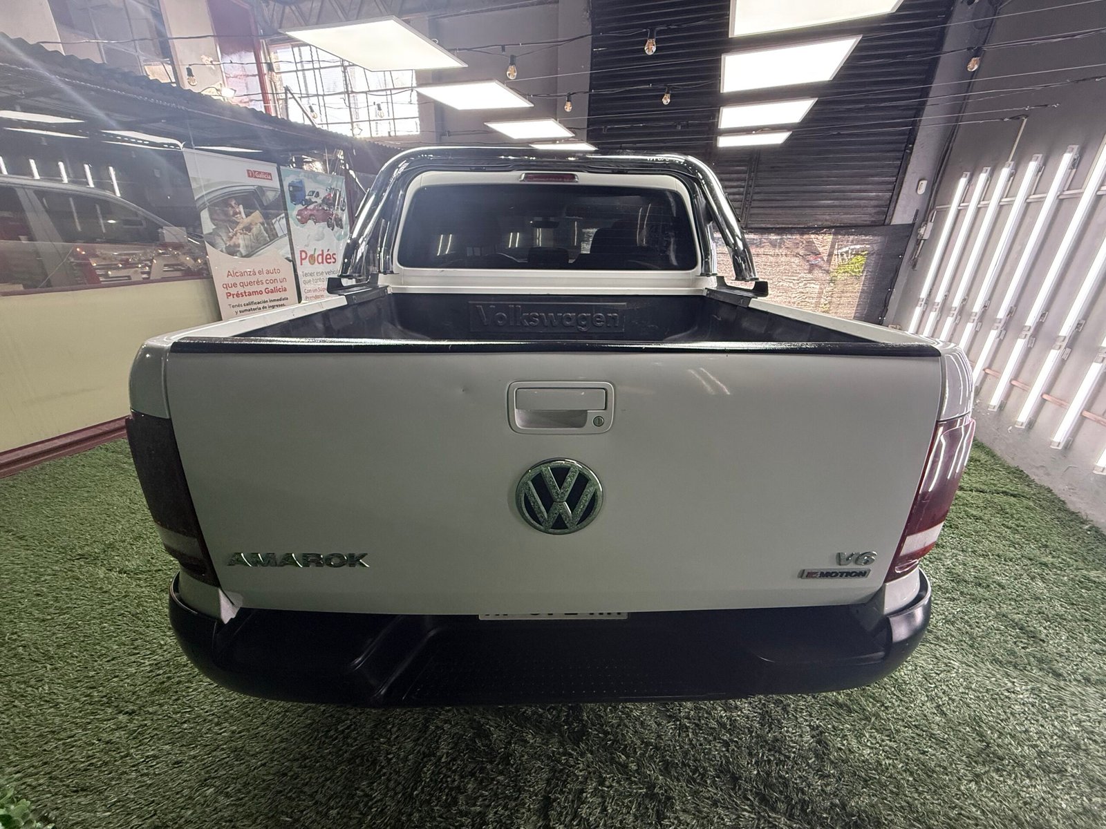 VOLKSWAGEN AMAROK COMFORTLINE 4X4 AUT V6 3.0L 258 CV AÑO 2022 - Imagen 6