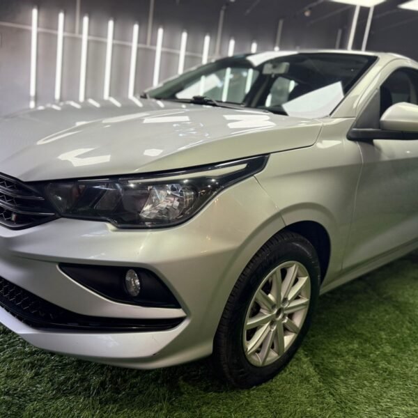 FIAT	CRONOS LIKE 1,3 GRIS AÑO 2023