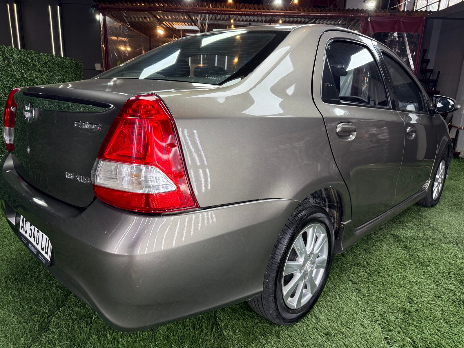 TOYOTA ETIOS XLS 1.5 6M/T 2018 - Imagen 7