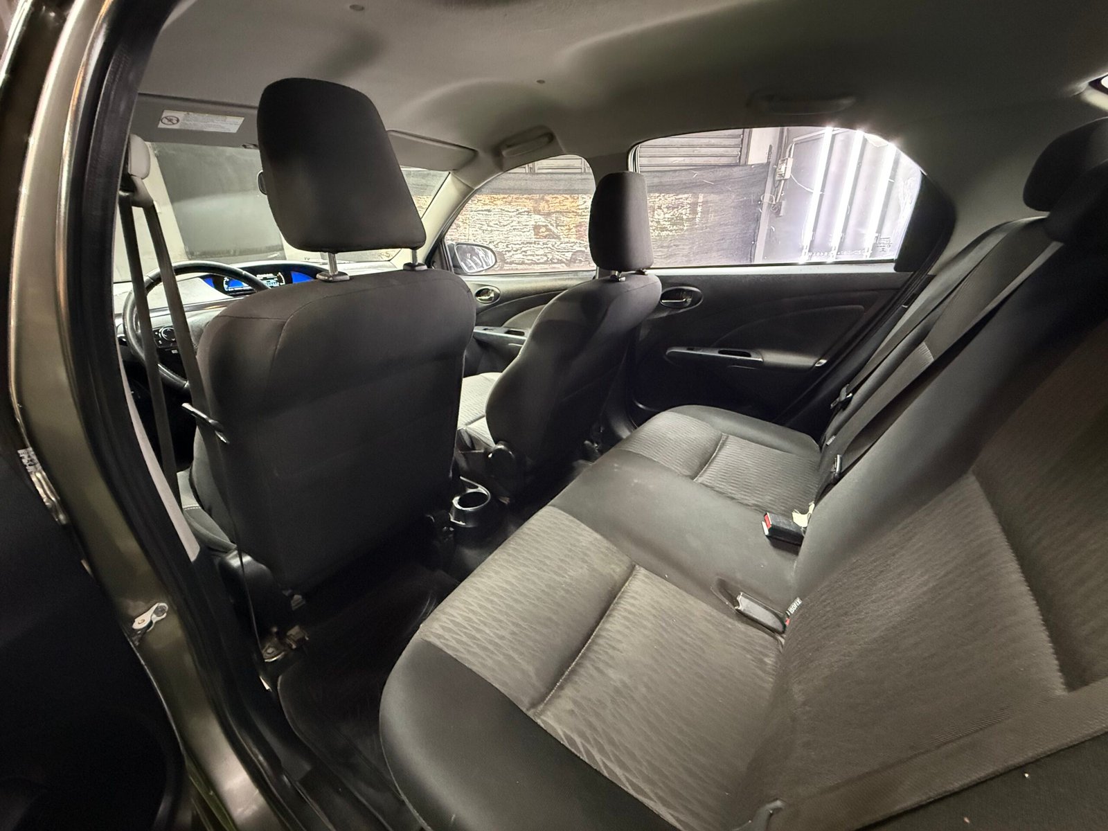 TOYOTA ETIOS XLS 1.5 6M/T 2018 - Imagen 12