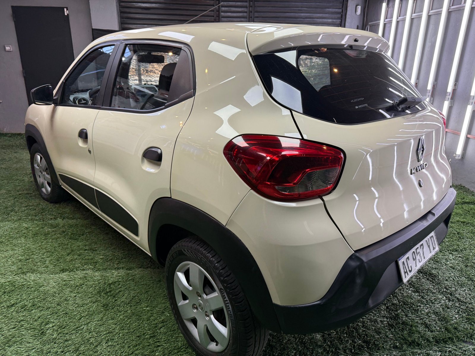 RENAULT KWID ZEN 1.0 2018 - Imagen 9