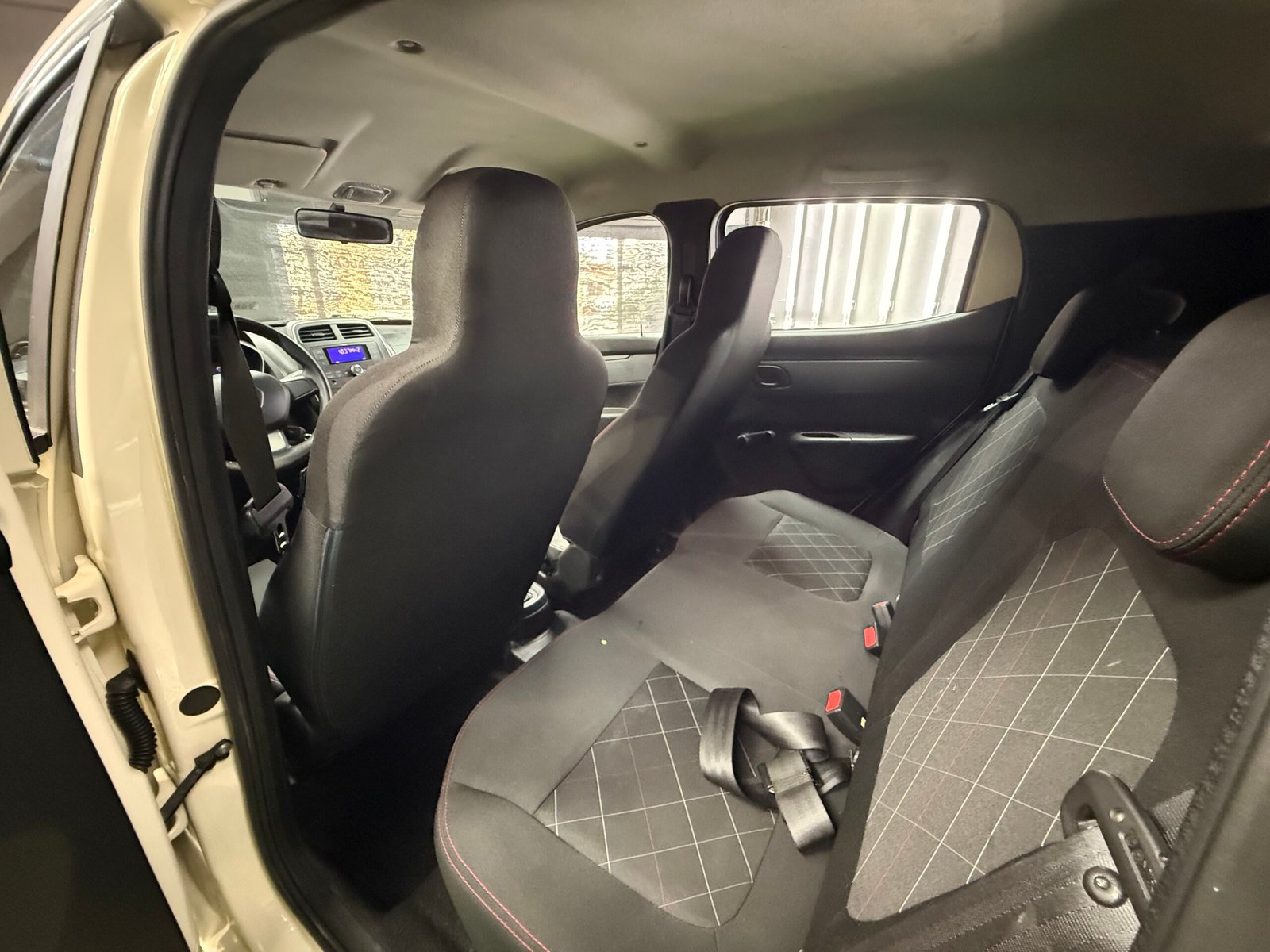 RENAULT KWID ZEN 1.0 2018 - Imagen 13