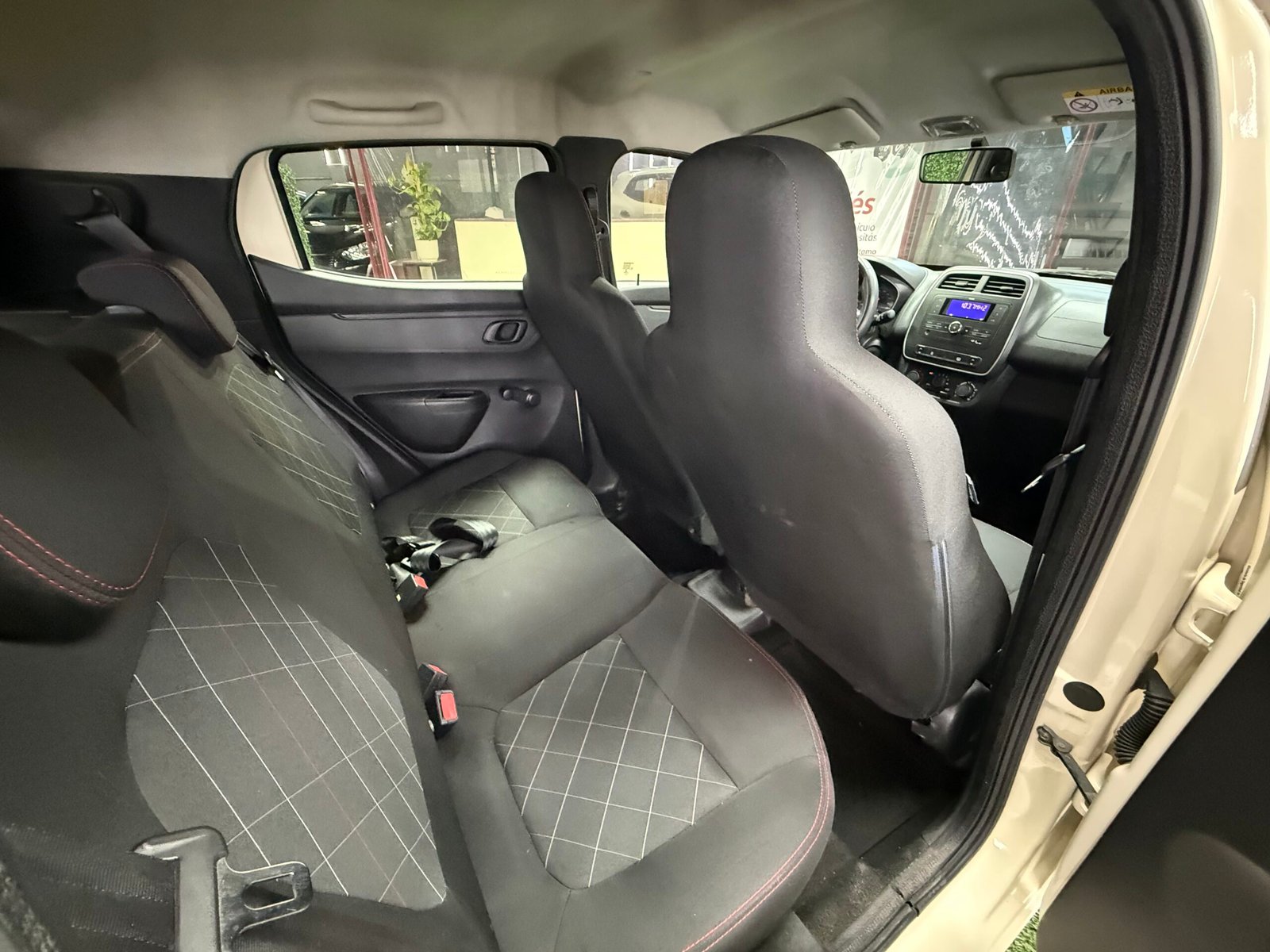 RENAULT KWID ZEN 1.0 2018 - Imagen 14