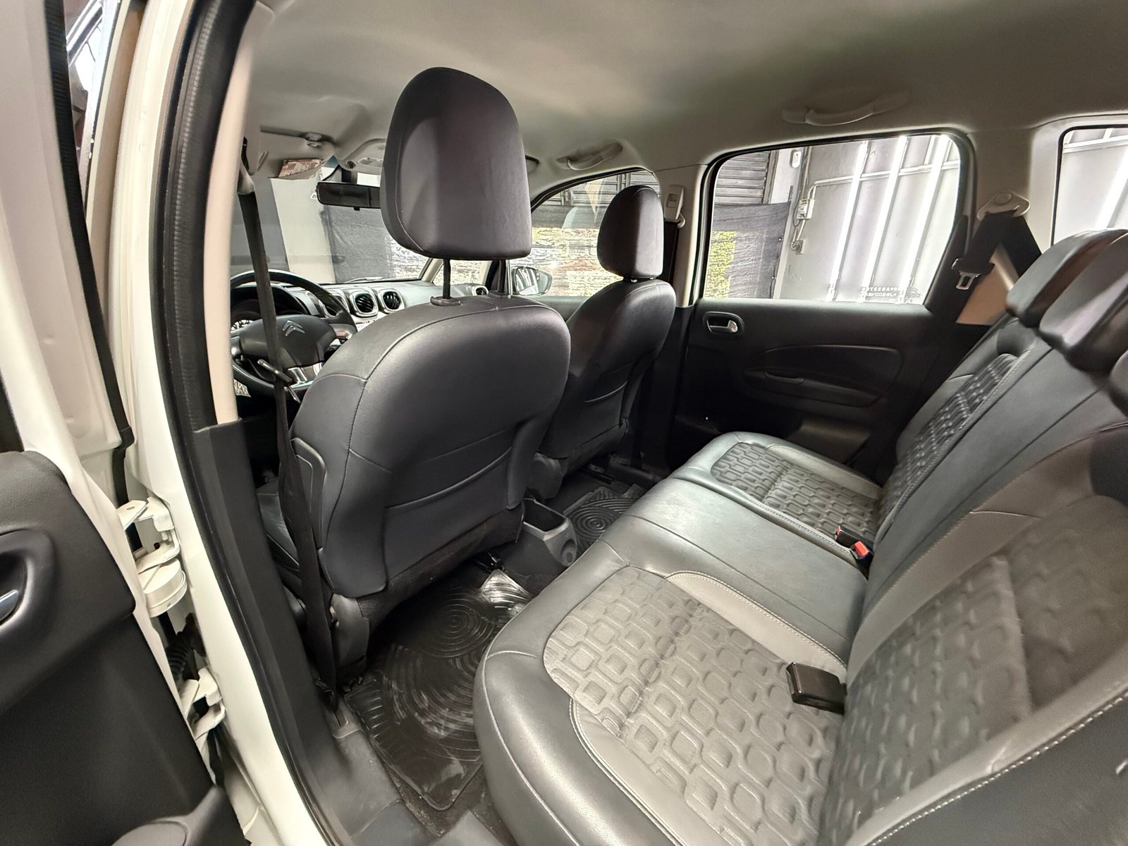 CITROEN C3 AIRCROSS VTI 115 SHINE AM18 2018 - Imagen 13