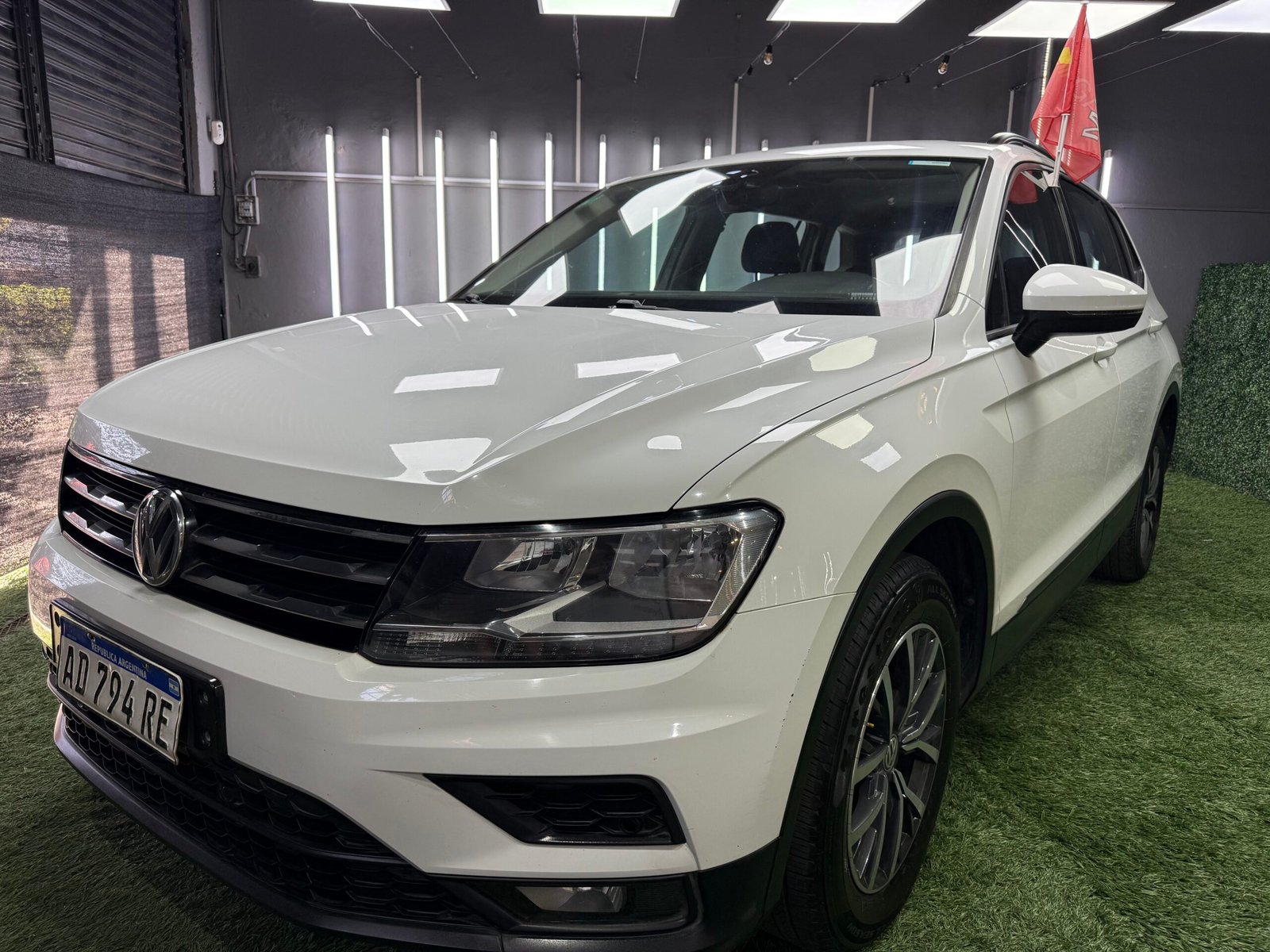 VOLKSWAGEN TIGUAN ALLSPACE 1.4 TSI DSG 7 Asientos 2019 - Imagen 4
