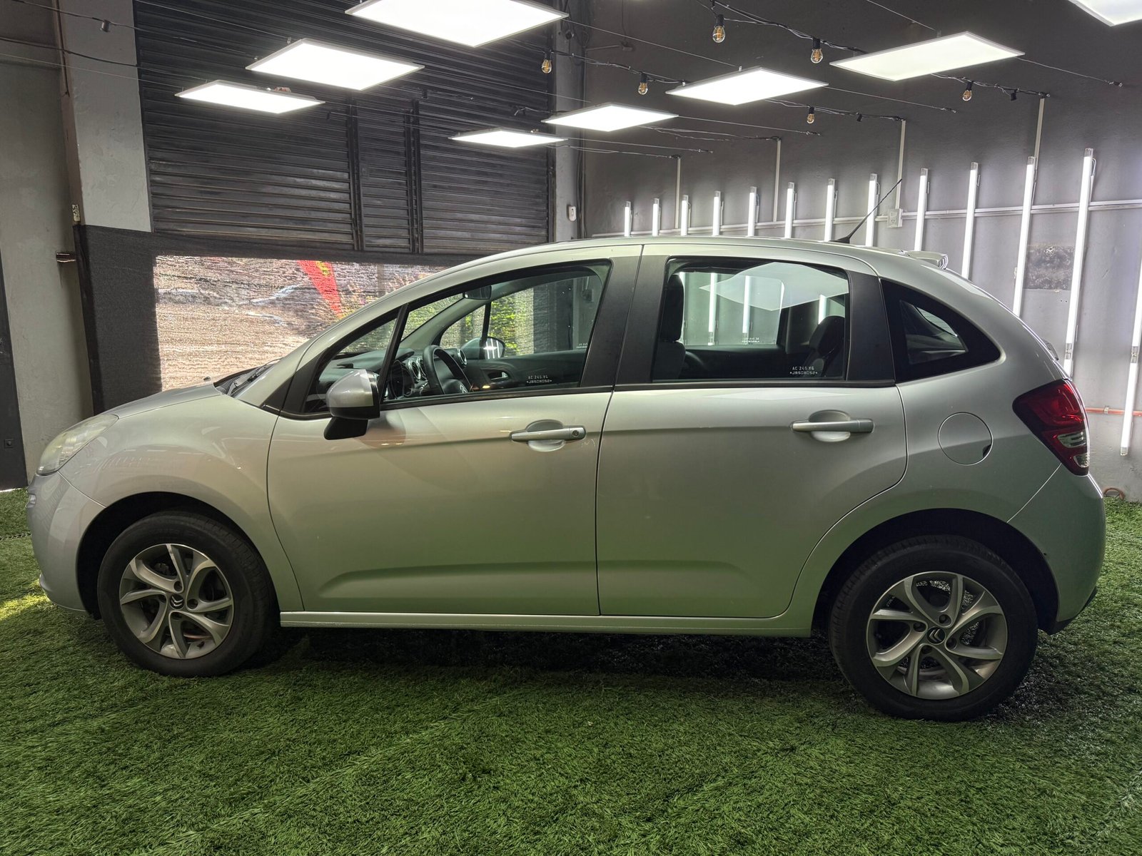 CITROEN C3 VTI 115 AT6 FEEL AM18 2018 - Imagen 6