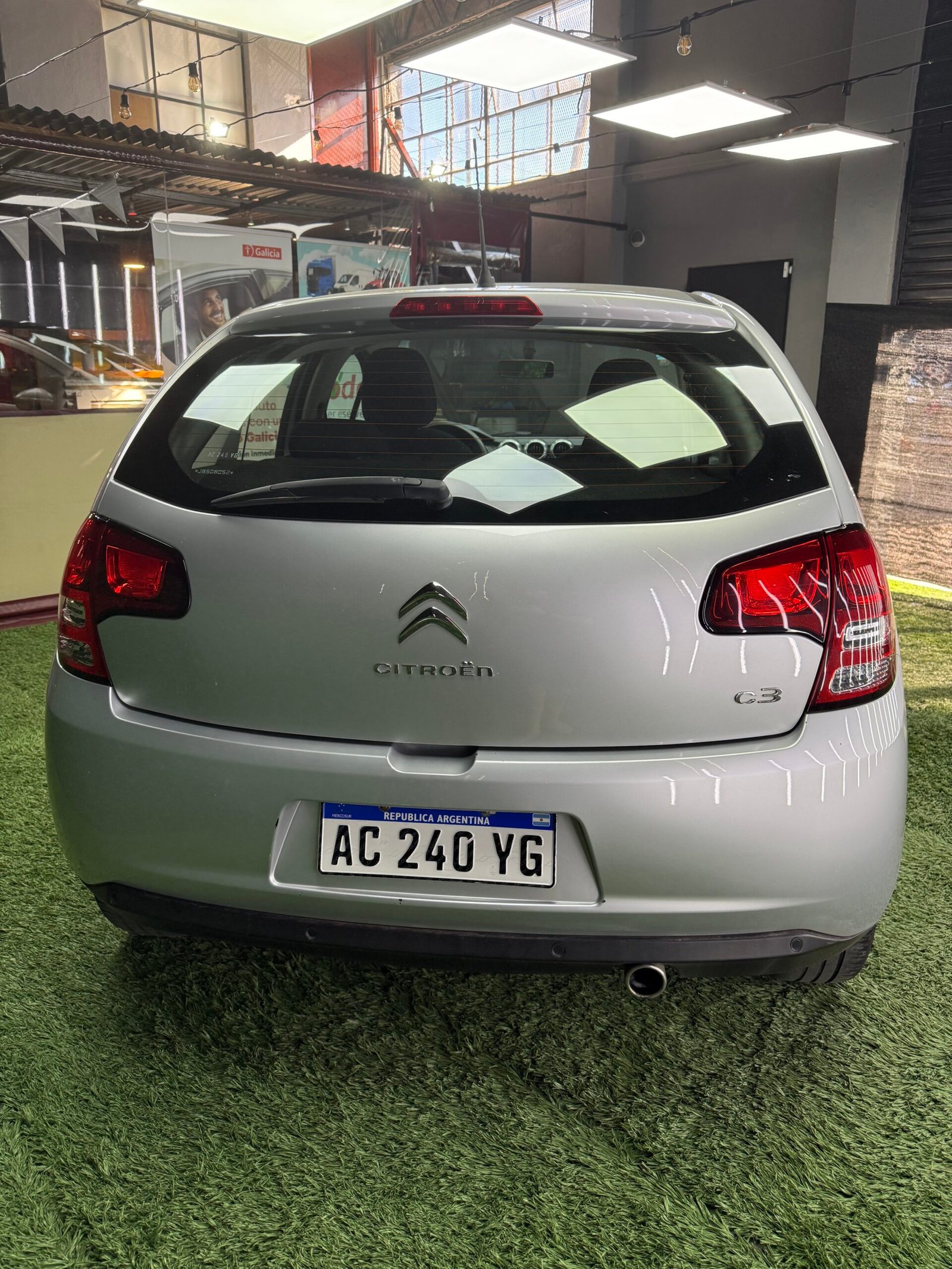 CITROEN C3 VTI 115 AT6 FEEL AM18 2018 - Imagen 8