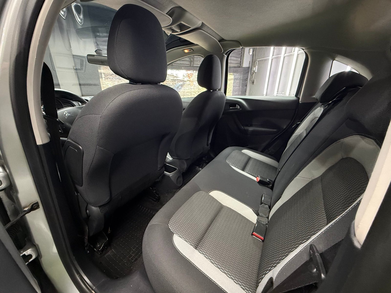 CITROEN C3 VTI 115 AT6 FEEL AM18 2018 - Imagen 13