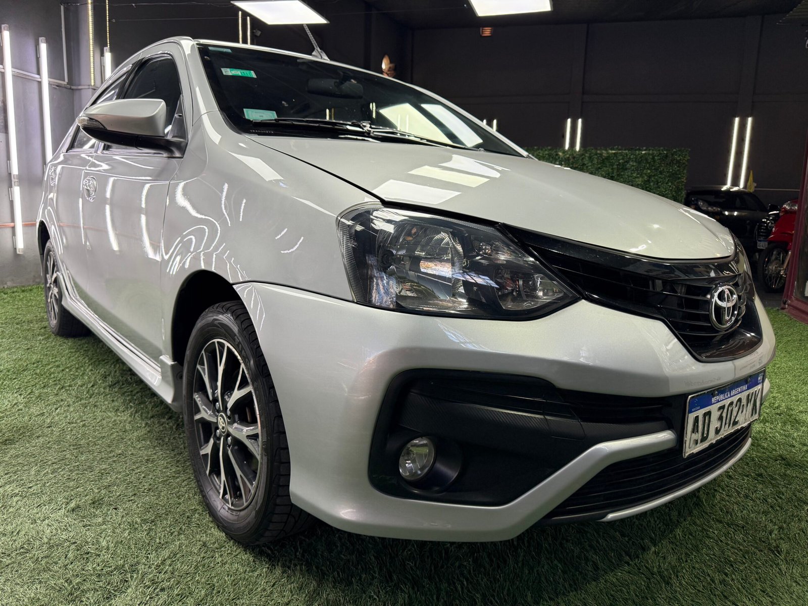 TOYOTA ETIOS XLS 1.5 6M/T 2019