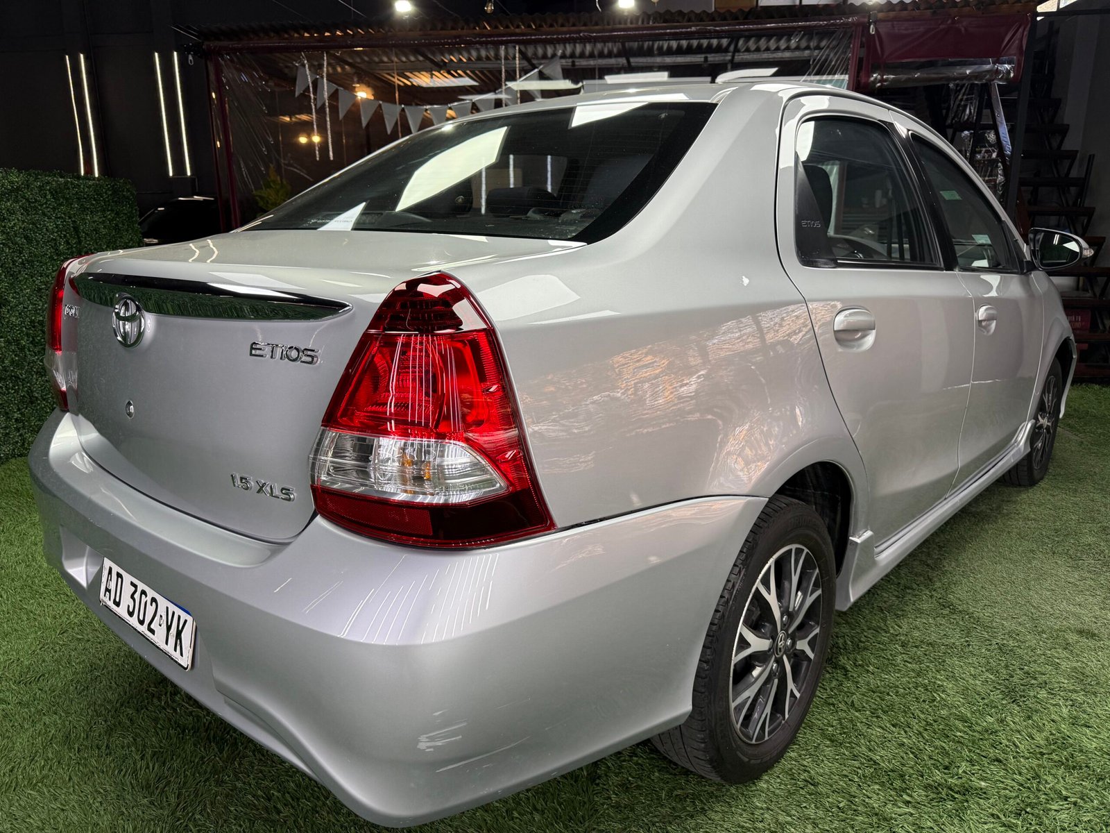 TOYOTA ETIOS XLS 1.5 6M/T 2019 - Imagen 7