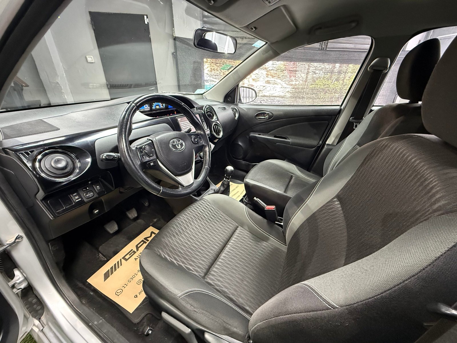 TOYOTA ETIOS XLS 1.5 6M/T 2019 - Imagen 11