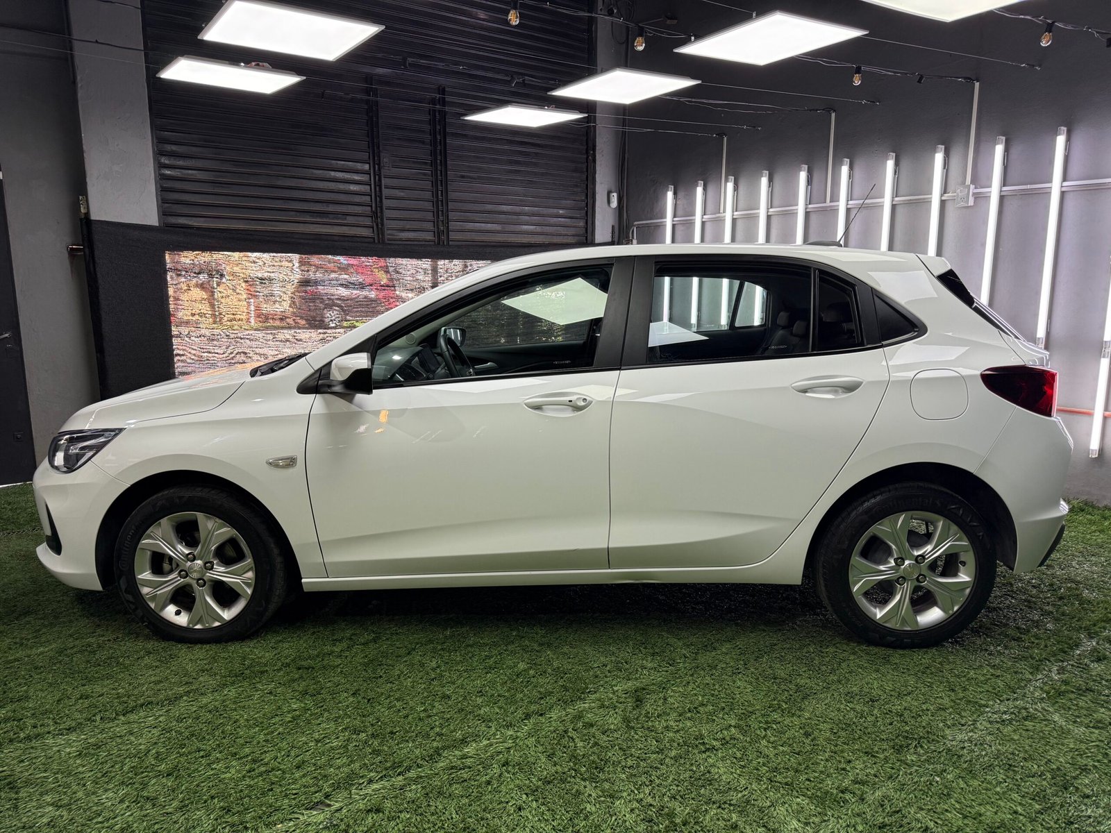 CHEVROLET ONIX 1.0T AT LTZ 2025 - Imagen 6