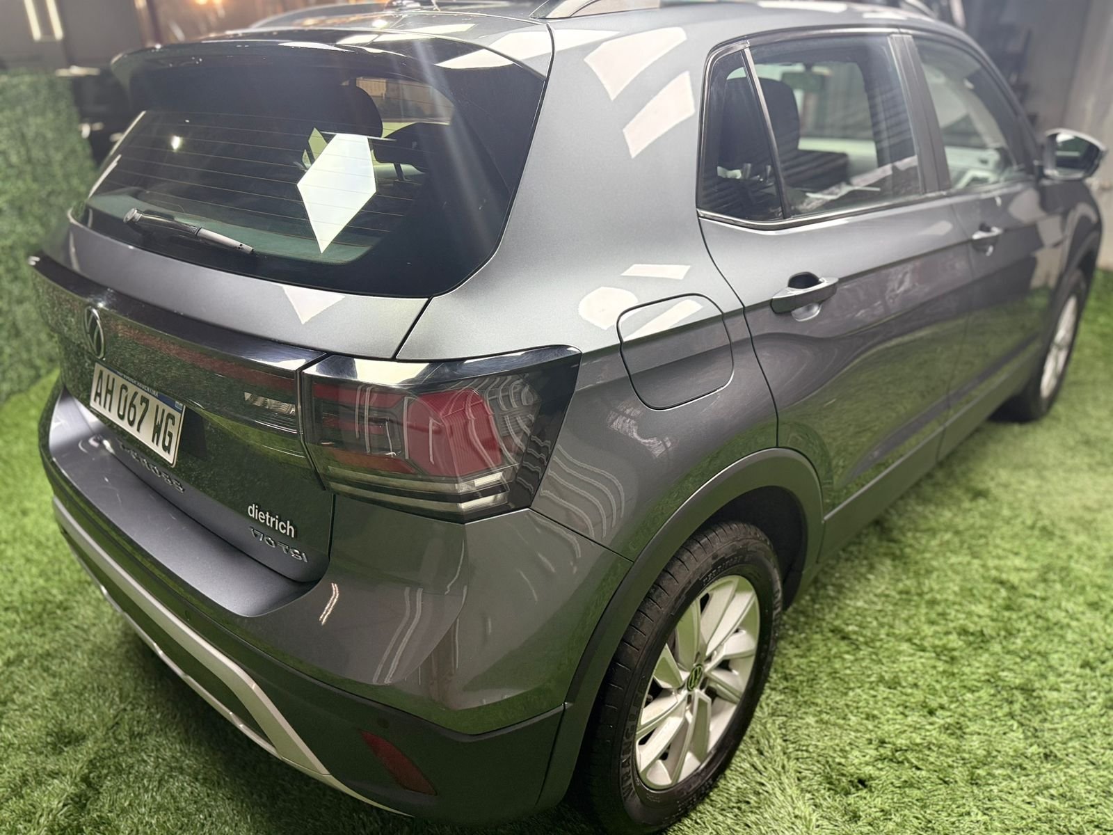 Volkswagen T-Cross Trendline 170TSi - 2025 - Imagen 12