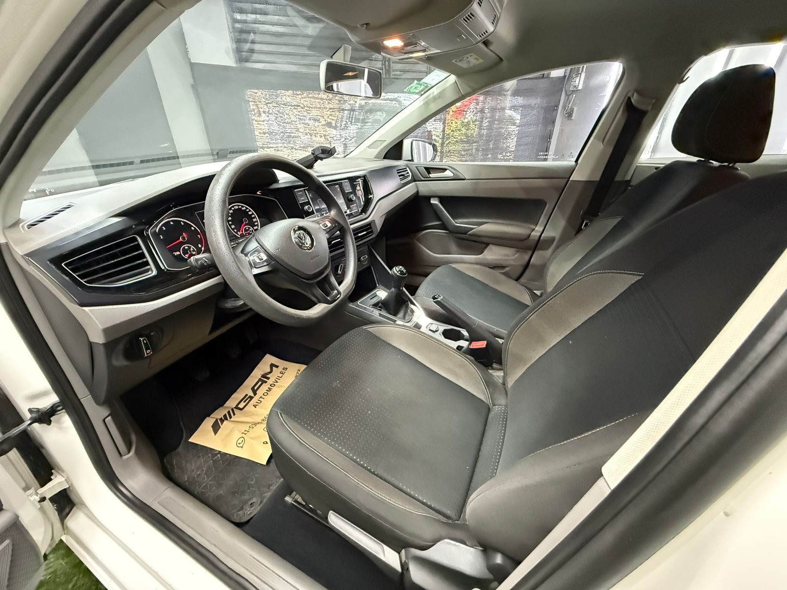 VOLKSWAGEN POLO COMFORTLINE 1.6 MSI 110CV 2018 - Imagen 5