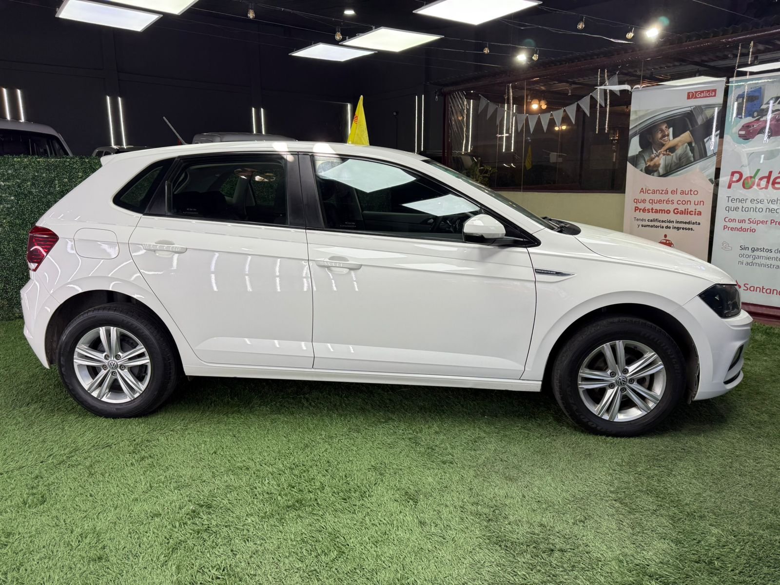 VOLKSWAGEN POLO COMFORTLINE 1.6 MSI 110CV 2018 - Imagen 6