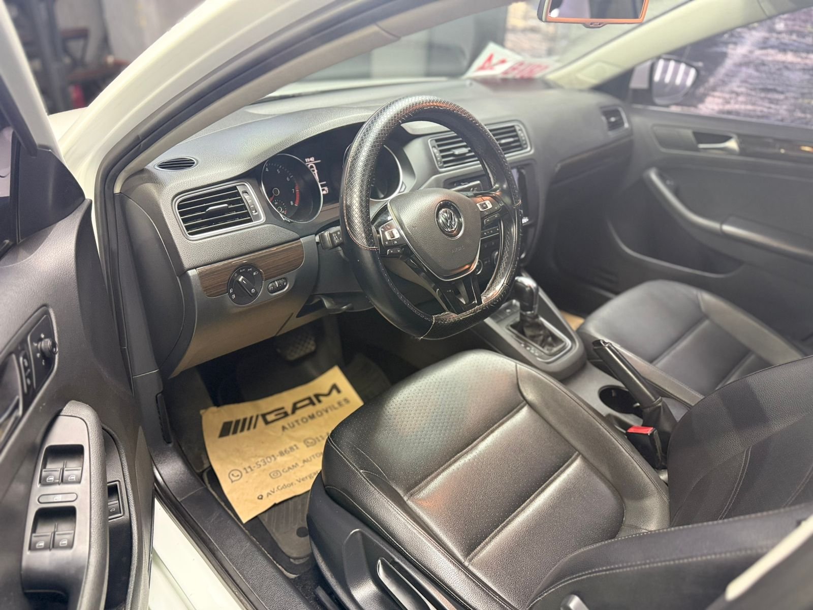 VOLKSWAGEN VENTO 2.5 2016 - Imagen 5