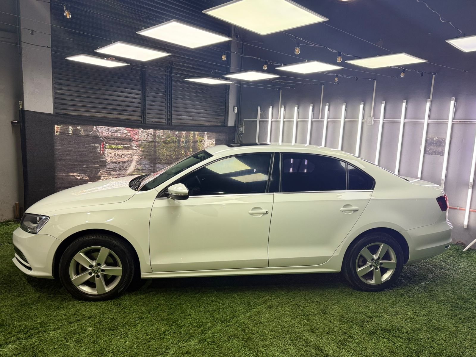 VOLKSWAGEN VENTO 2.5 2016 - Imagen 8