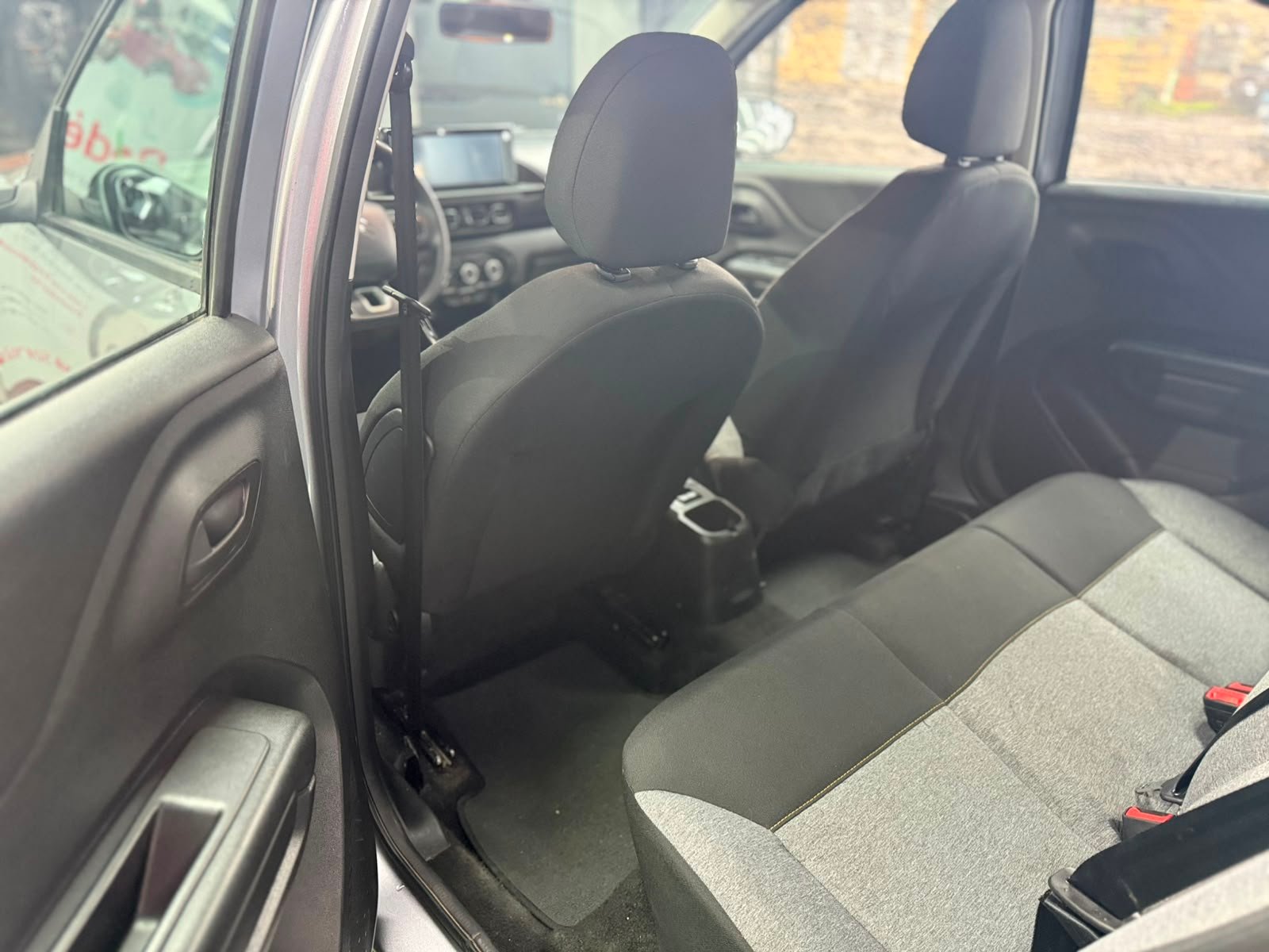 CITROEN BASALT VTI LIVE PK 2025 - Imagen 8