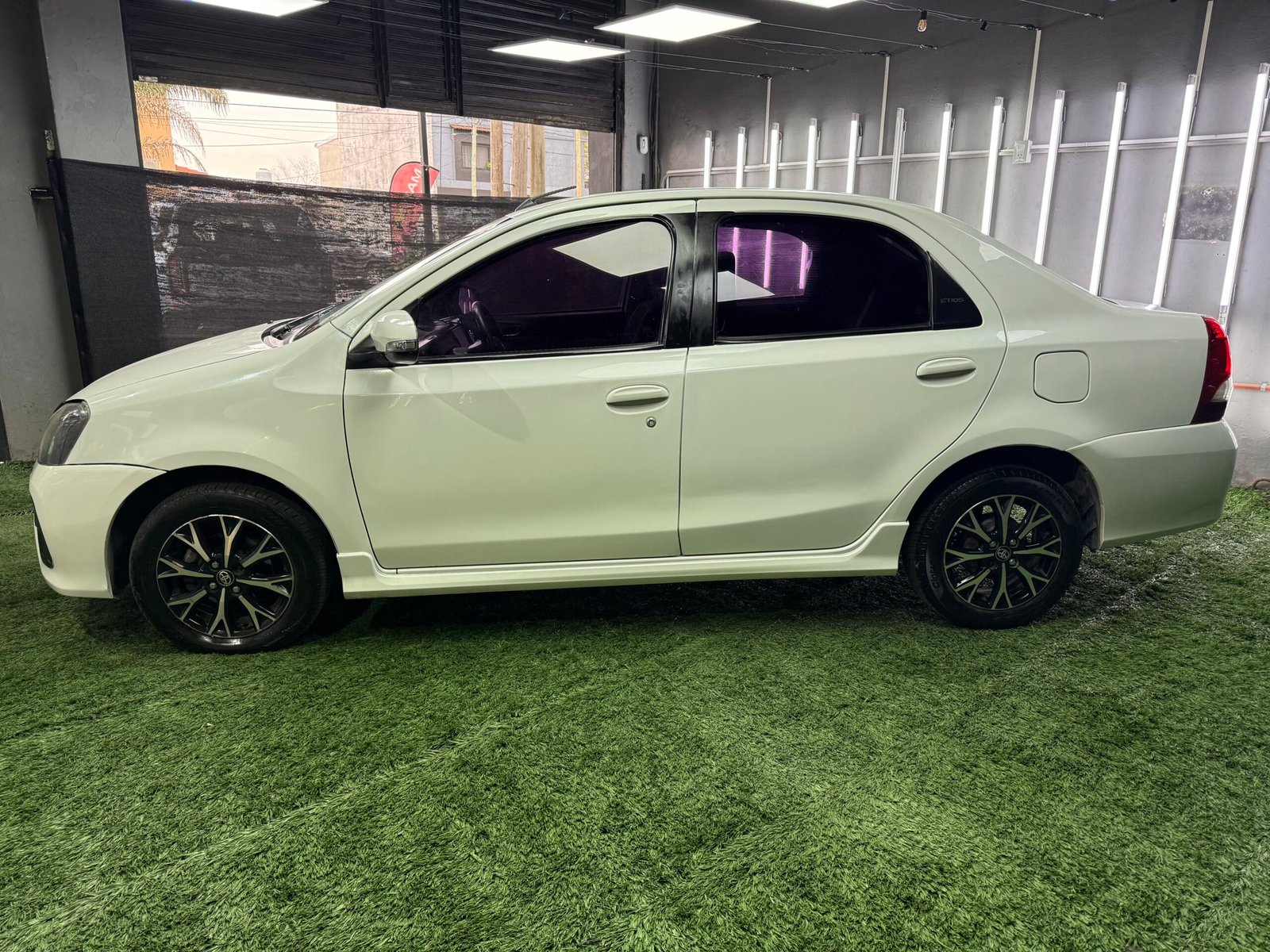 TOYOTA ETIOS XLS 1.5 4A/T 2018 - Imagen 5